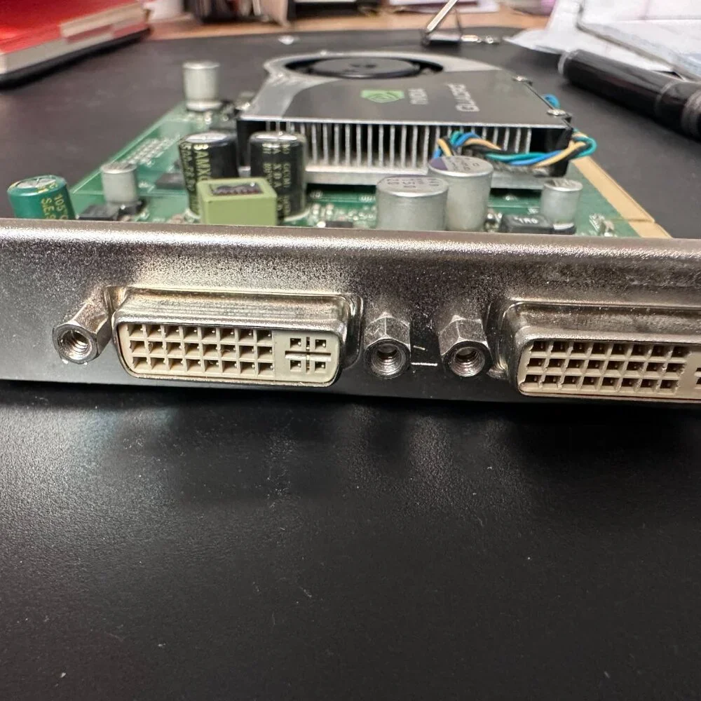 NVIDIA Quadro FX 580 Dual DVI 512MB PCie PC Graphic Card in Great Shape!!
